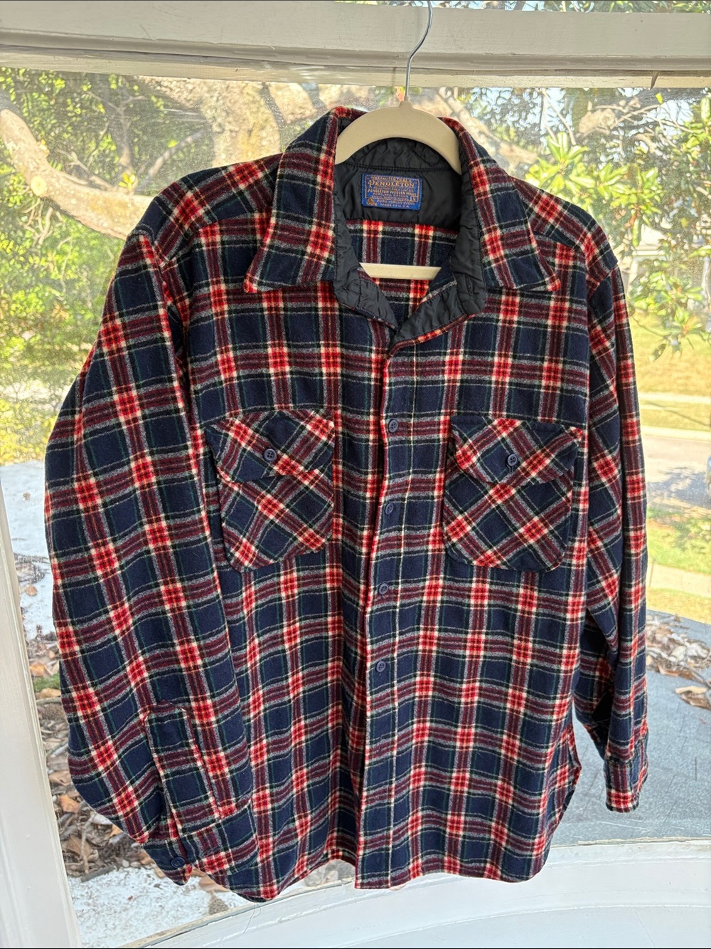 Pendleton Quilted Plaid Shirt Jacket in Navy & Red-Large